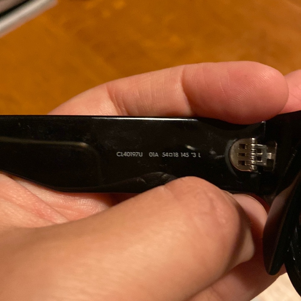2022 Celine sunglasses - Picture 4 of 4